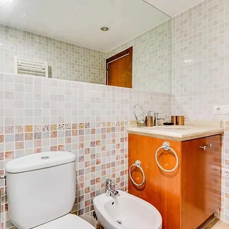Rentalsbcn Plaza Nuria Apartment